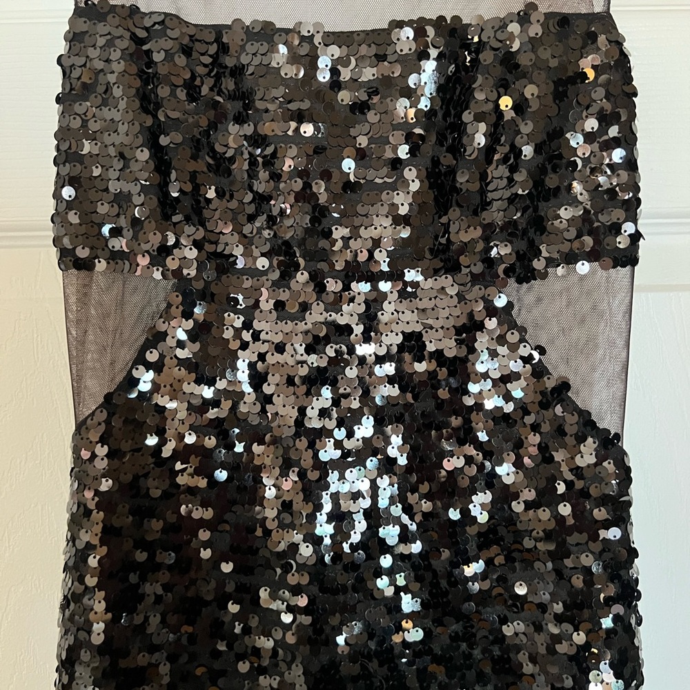 BCBGMAXAZRIA Sequin Dress size Small - Picture 2 of 6
